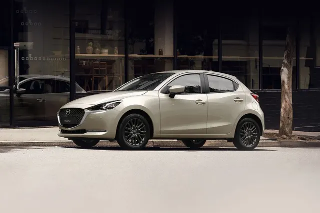 Mazda 2 Hatchback Sedan 1.3 High
