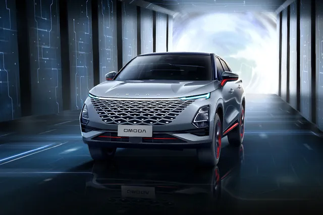 Omoda C5 5 phiên bản: bản xăng hay hybrid SHS-H đáng mua hơn?