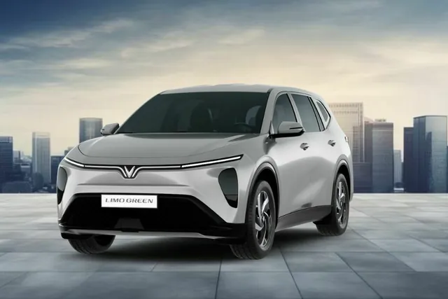 VinFast Limo Green 2026 có tốt không? Bài toán 7 chỗ và chạy dịch vụ