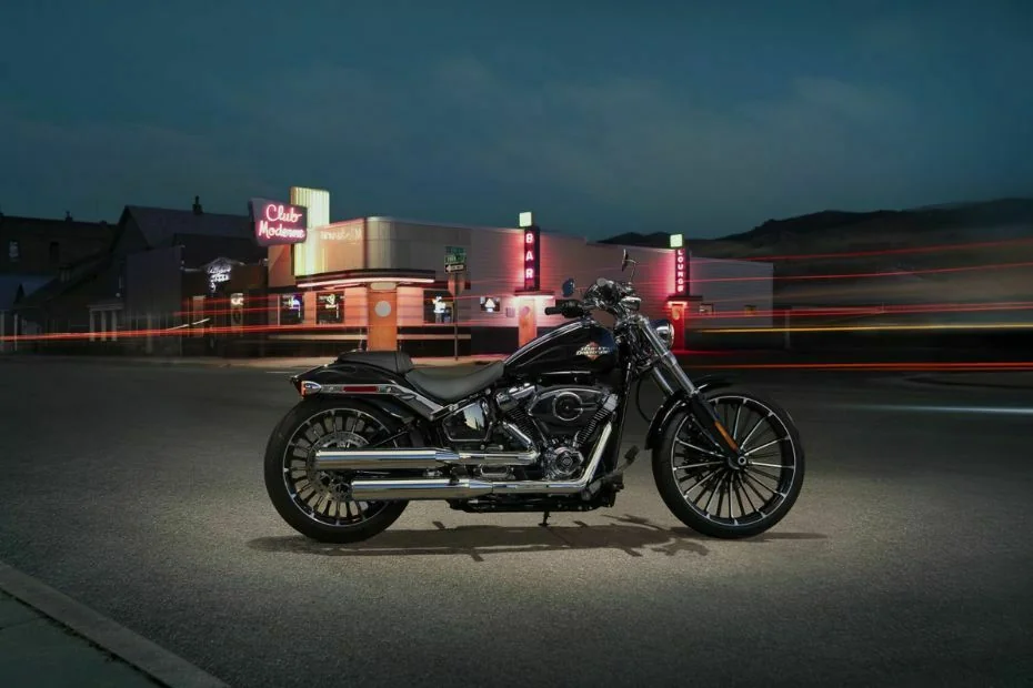 Harley-Davidson Breakout 2026