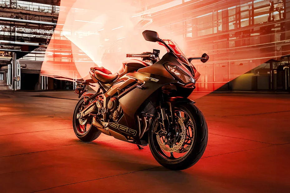 Triumph Daytona 660