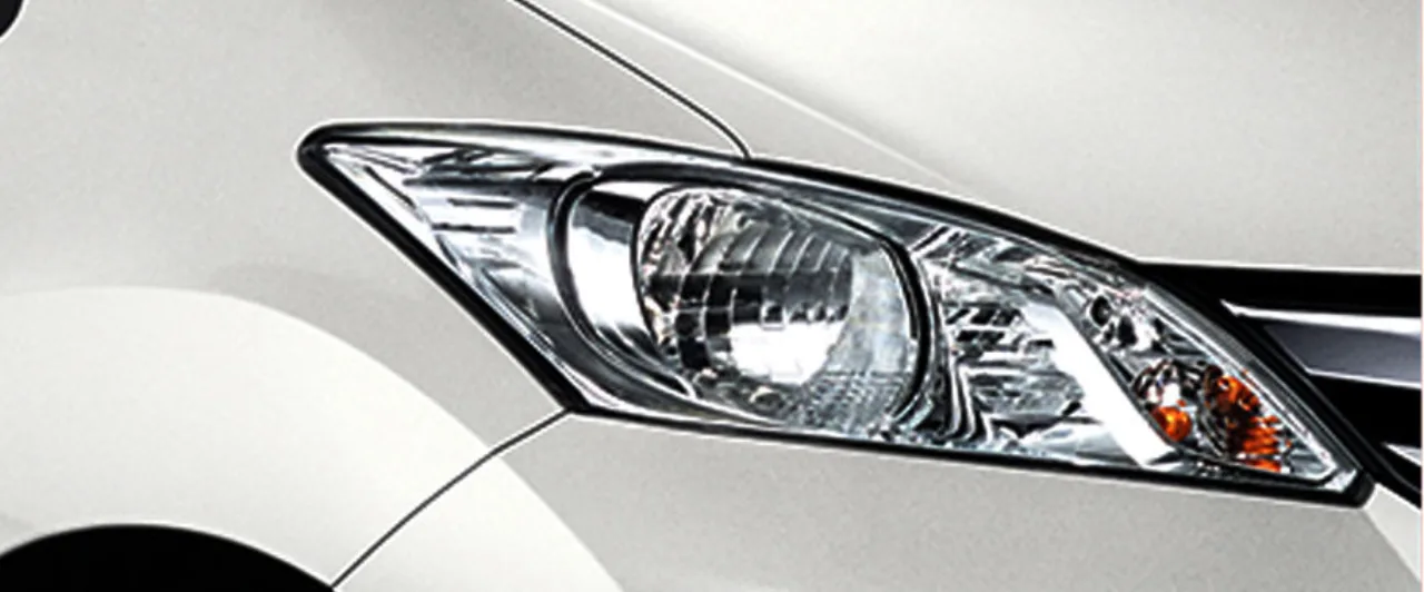 Honda Freed มือสอง ดีไหม? แยก E EL S SE ประตูสไลด์และ 7 ที่นั่ง