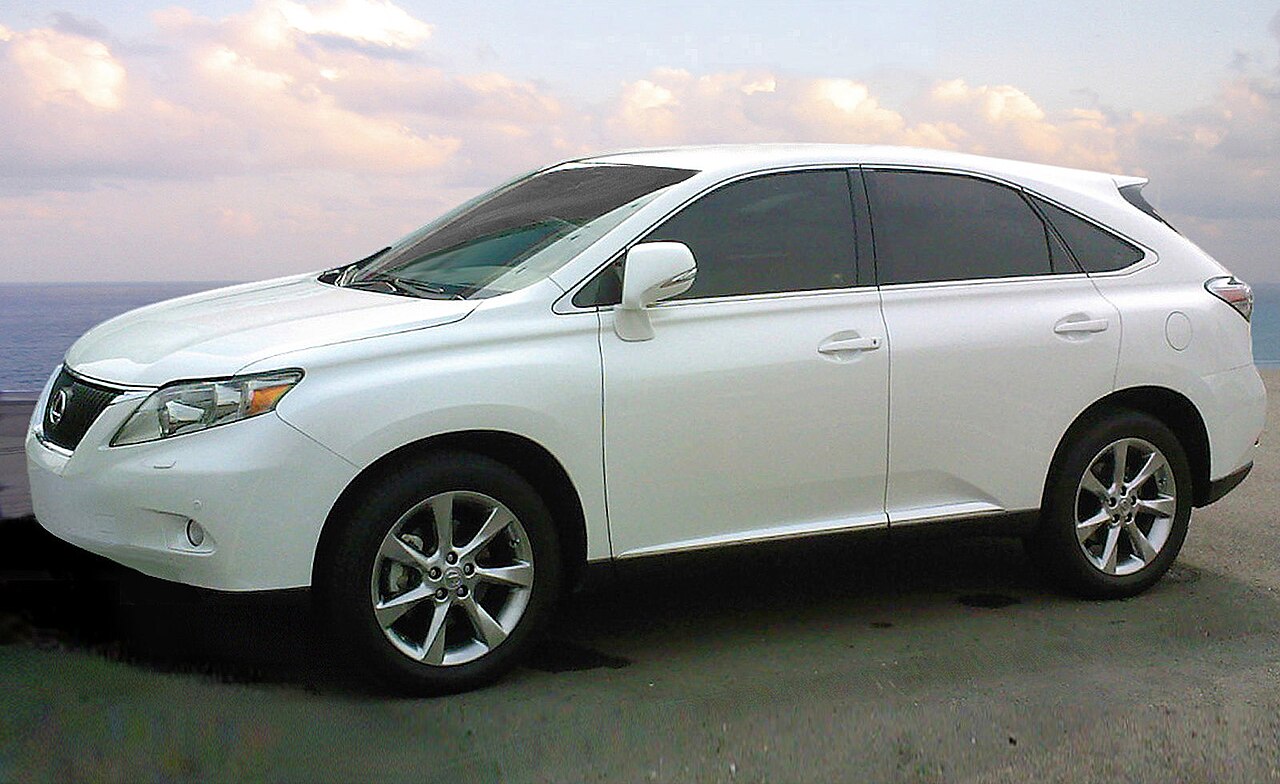 Lexus RX มือสอง ดีไหม? ราคาและจุดตรวจก่อนซื้อ