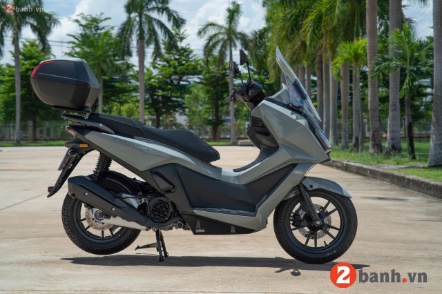 Kymco Sky Town 150